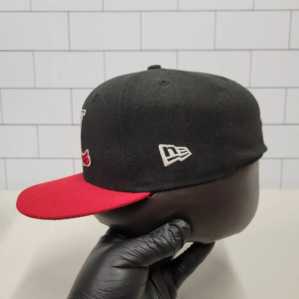 New Era 59FIFTY Hickory Crawdads MiLB Fitted Hat Black Red Size 7 1/4